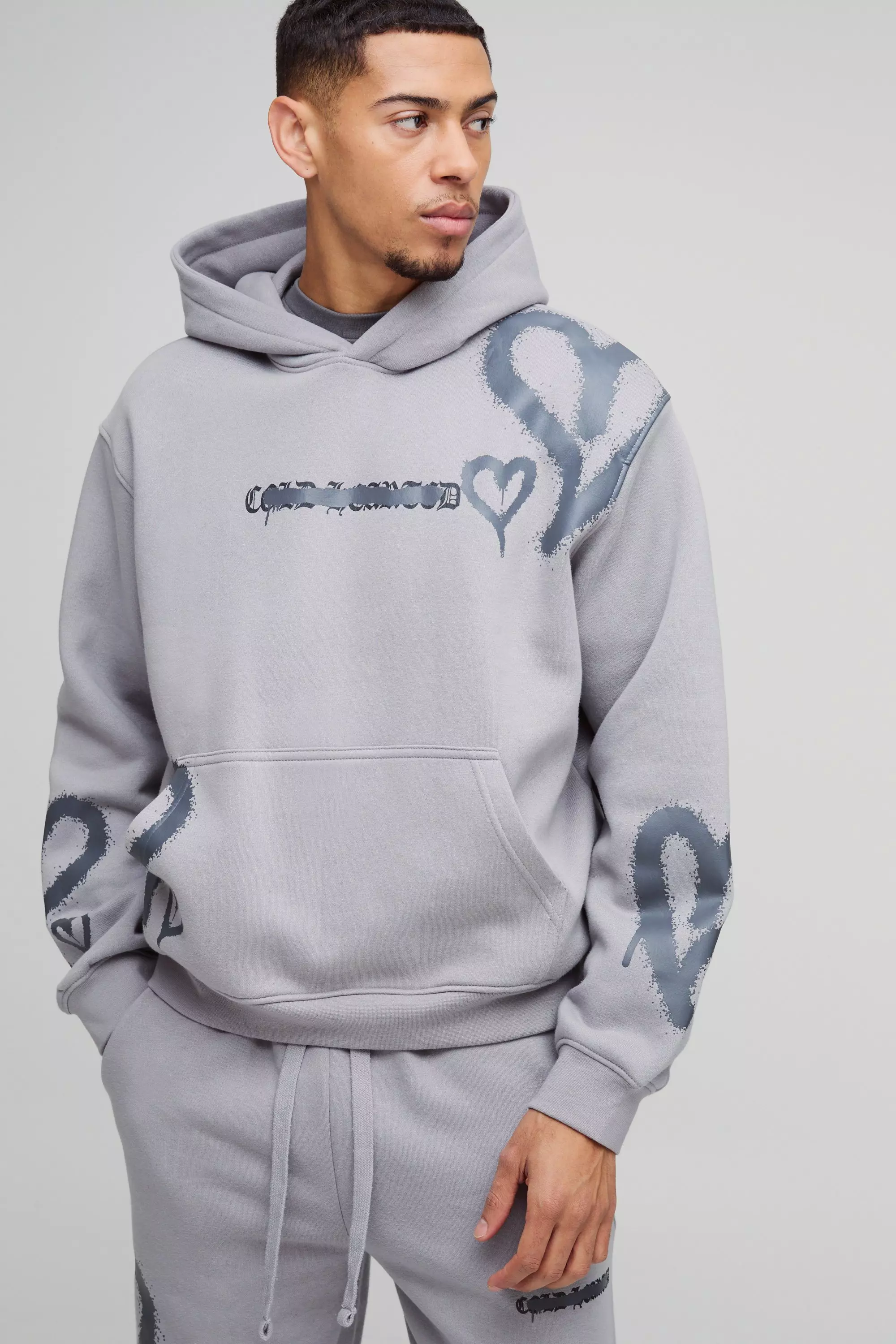boohoo BOXY ALL OVER HEART アップリケ フーディ パーカー Oversized Boxy All Over Heart Printed Hooded Tracksuit